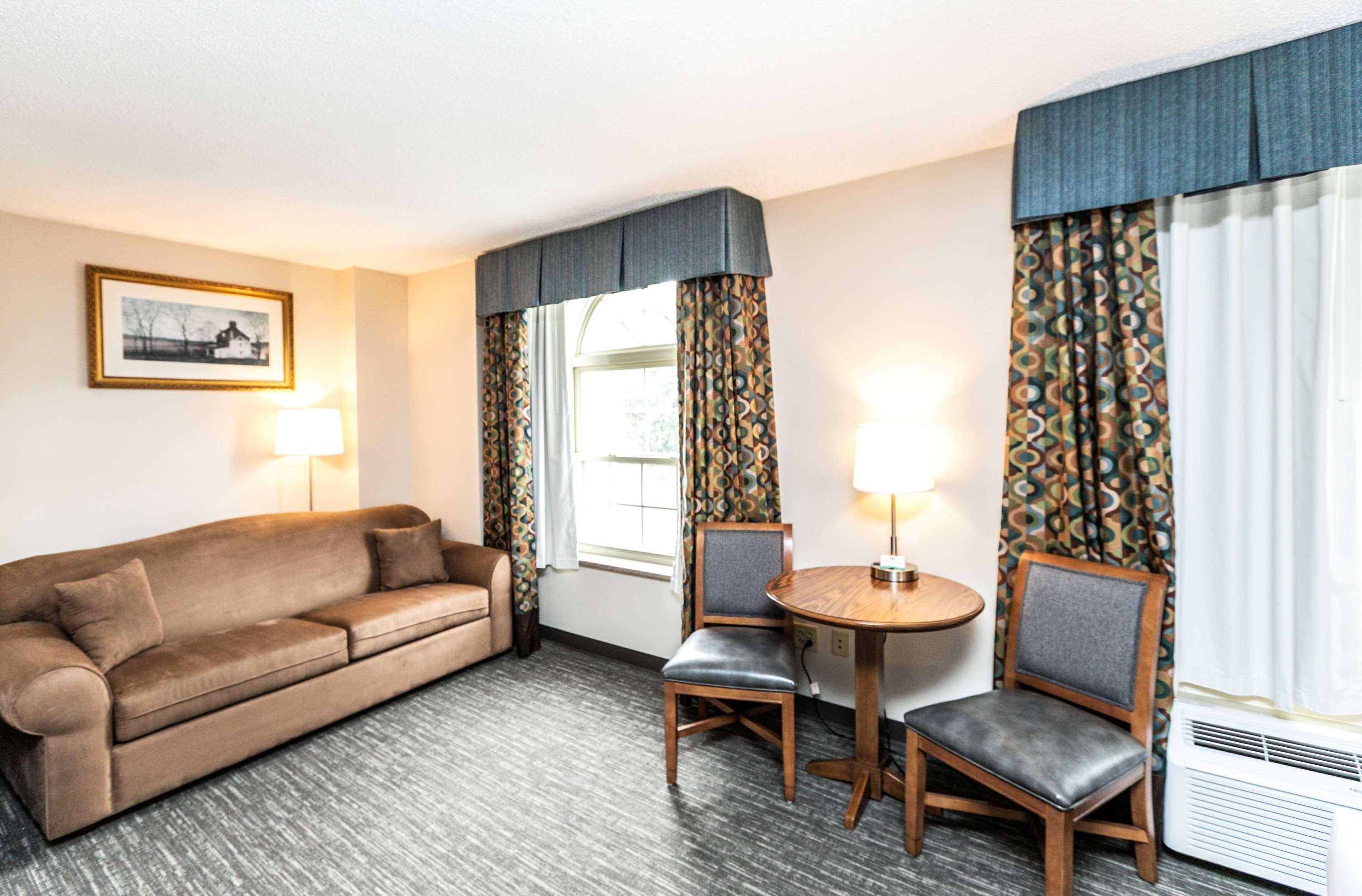 Surestay Plus Hotel By Best Western Elizabethtown Hershey Exteriör bild