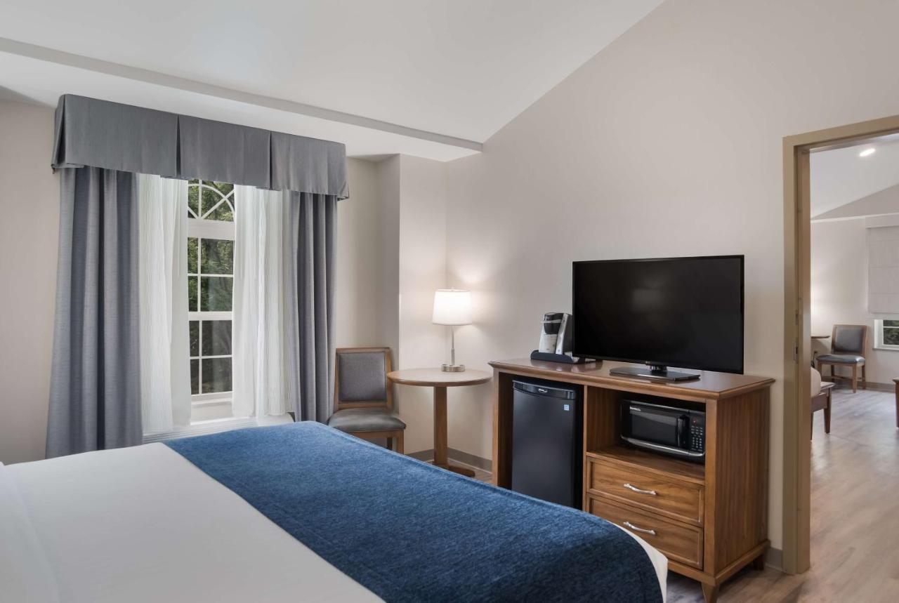 Surestay Plus Hotel By Best Western Elizabethtown Hershey Exteriör bild